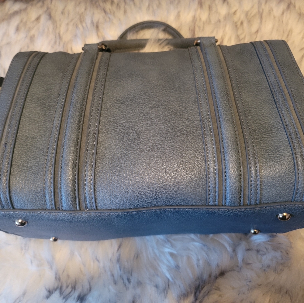 Purse - Picture 2 of 5